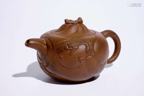 A Chinese Yixing stoneware teapot and cover with dragons, 19/20th C.