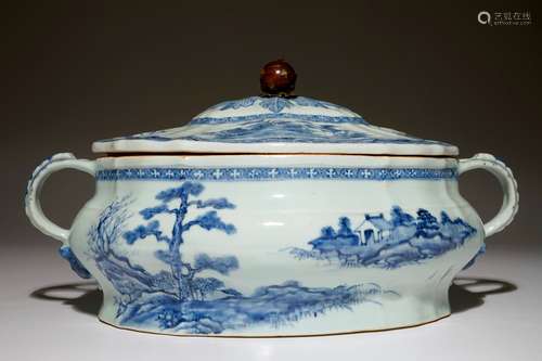 A blue and white Chinese tureen and cover, Qianlong