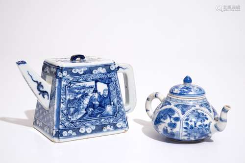 A Chinese blue and white covered teapot, 19th C. and a Chinese blue and white covered teapot, Kangxi