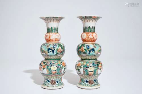 A pair of Chinese famille verte triple gourd vases, 19th C.