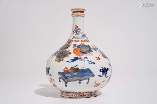 A fine Chinese Imari-style apothecary bottle vase, Kangxi