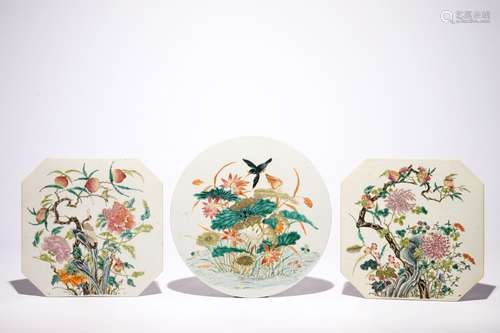 Three Chinese famille rose plaques with birds among flowers, 19th C.