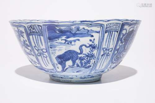 A Chinese blue and white kraak porcelain bowl with a tiger, Ming, Wanli