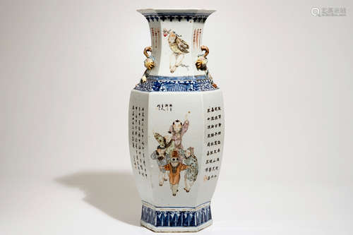 A Chinese hexagonal vase with qianjiang cai design, 19/20th C.