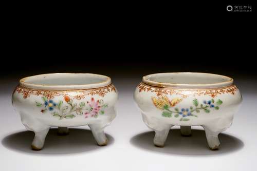 A pair of Chinese famille rose tripod salts, Qianlong