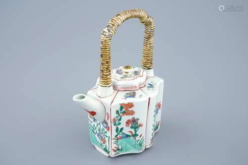 A Chinese famille verte teapot and cover, Kangxi