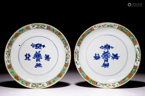 A pair of Chinese famille verte plates, Kangxi