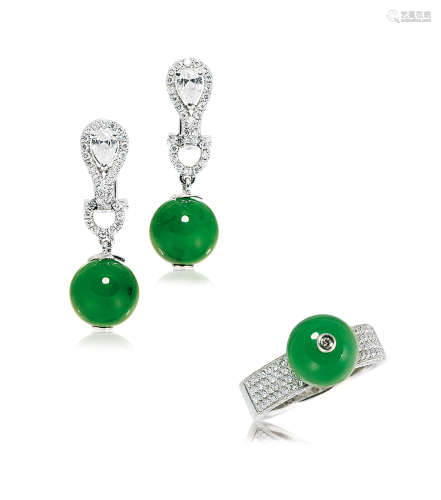 9.9-10.6mm 天然满绿翡翠「圆珠」配钻石耳环及戒指套装