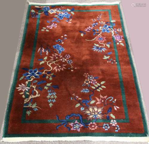 Chinese art deco carpet, 4'10