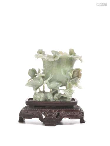 青玉莲花盒，中国，清代，十九世纪晚期