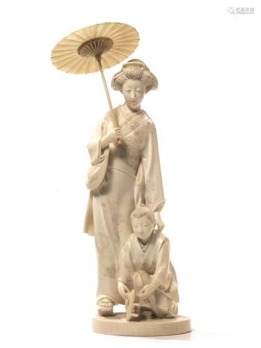 象牙侍女摆件，日本，明治，十九世纪晚期