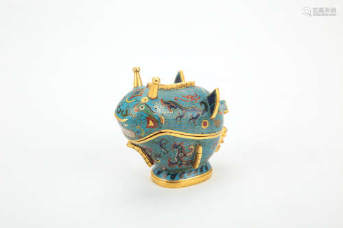 A Chinese Cloisonné Foo Dog Box with Cover