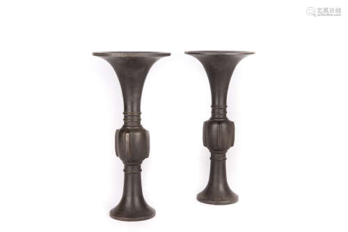 A Pair of Chinese Bronze Flower Stand