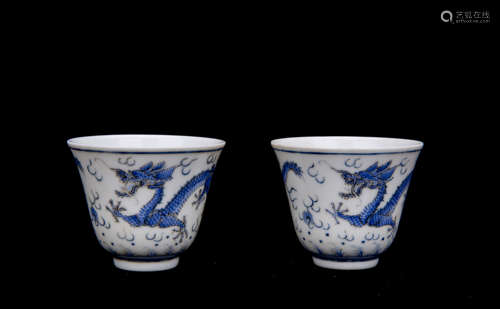 A Pair of Chinese Blue and White Porcelain Cups