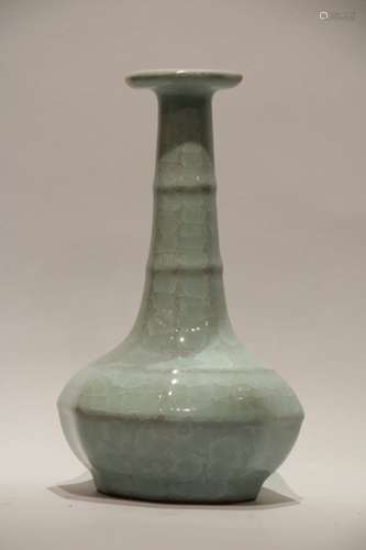 Chinese Celadon Glazed Porcelain Long Neck Vase