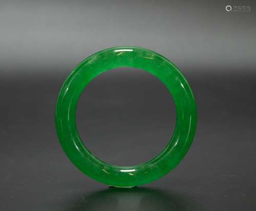 Chinese Jadeite Bangle