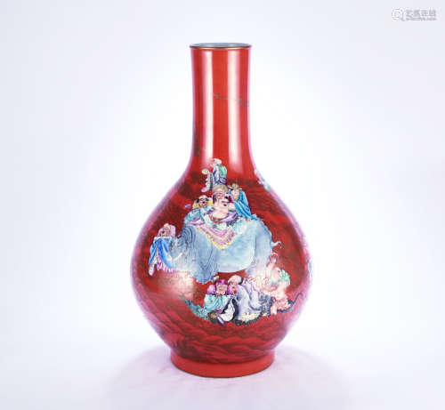 Chinese red glazed famille rose porcelain vase,