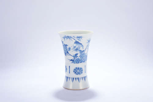 Chinese blue and white porcelain vase, possibly