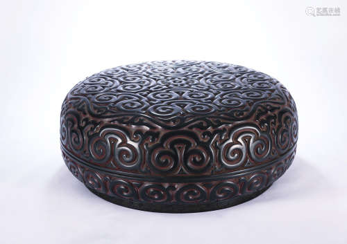 Chinese carved lacquer box, Kangxi mark.