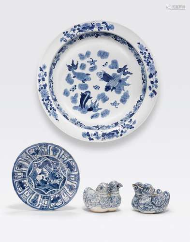 A GROUP OF FOUR BLUE AND WHITEPORCELAINSLate Ming and 18th century