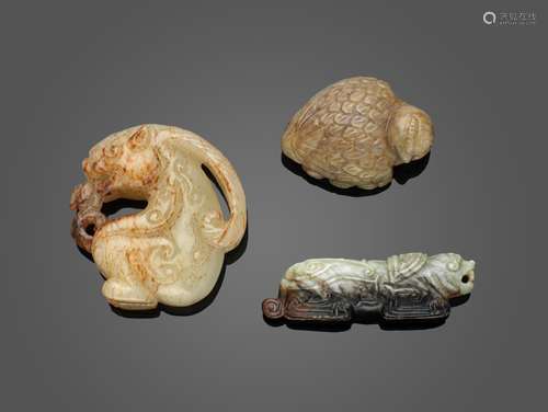 A GROUP OF THREE ARCHAISTIC JADE CARVINGS