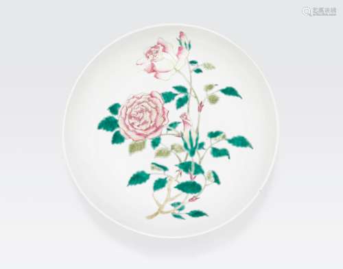 A FAMILLE ROSE ENAMELED DEEP DISH