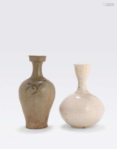 TWO KOREAN CERAMICS