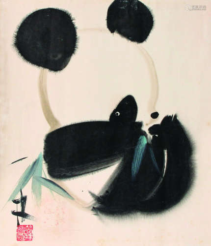 韩美林 熊猫 镜心 设色纸本