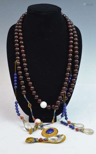 Chinese Amber Court Beads Necklace