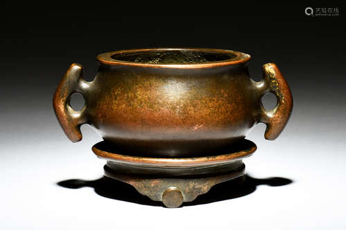 BRONZE CAST CENSER WITH STAND