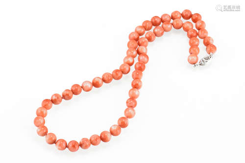 ORANGE CORAL BEAD NECKLACE