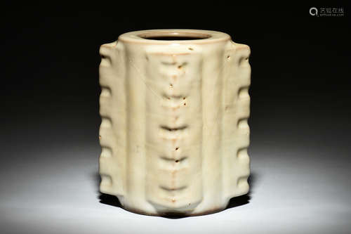 GUAN TYPE CRACKLE WARE VESSEL, CONG