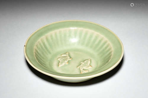 LONGQUAN WARE 'FISH' DISH