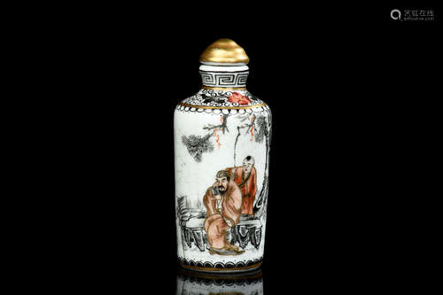 GRISAILLE PAINTED SNUFF BOTTLE