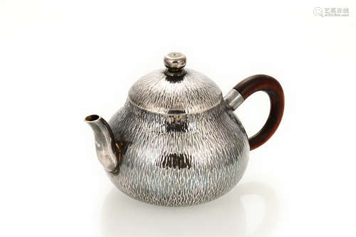 SILVER TEAPOT WITH XI CHU MU PATTERNS