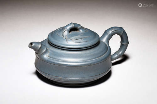 YIXING ZISHA 'BAMBOO' TEAPOT