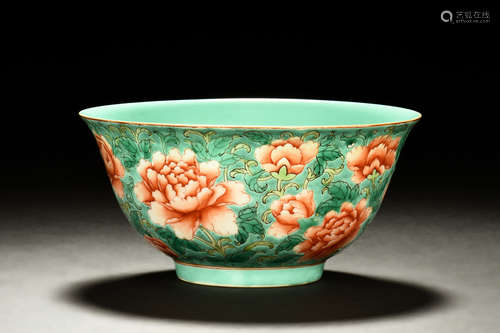 FAMILLE ROSE 'FLOWERS' BOWL