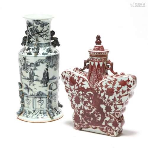 Two Decorative Chinese Urns