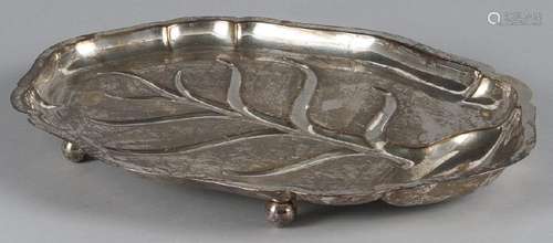 International sterling silver well and tree platt