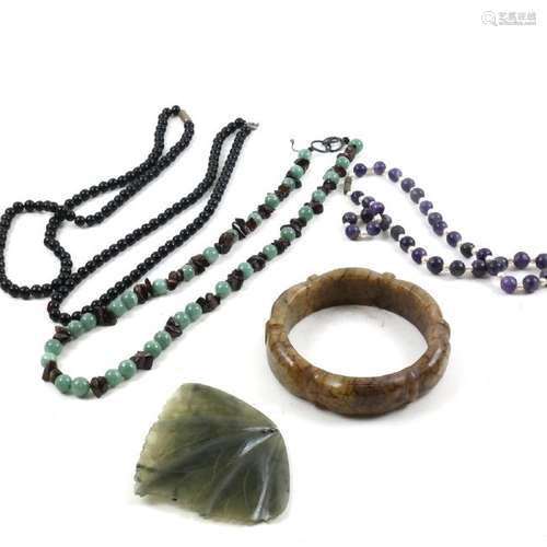 6 Hardstone Jewelry Items