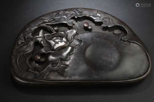 A Nature-sceen Chinese Estate Inkstone Display