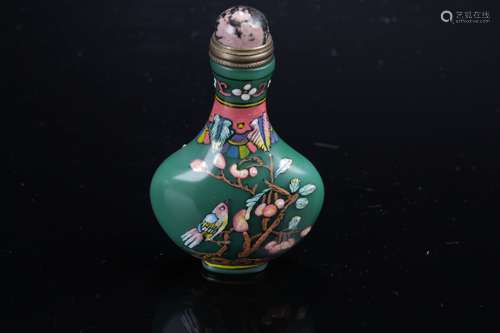 A Lidded Chinese Sparrow-fortune Estate Snuff Bottle