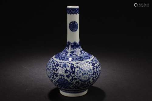 A Chinese Plant-filled Fortune Estate Porcelain Vase Display