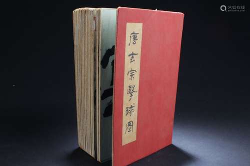 An Estate Empire-sceen Chinese Painting Book Display