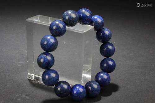 An Estate 14-beaded Chinese Blue-fortune Bracelet