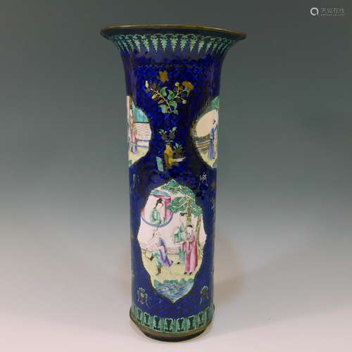 CHINESE ANTIQUE CANTON ENAMEL GU VASE - 19TH CENTURY