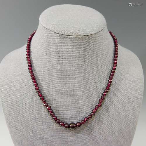 NATURAL GARNET BEADS NECKLACE