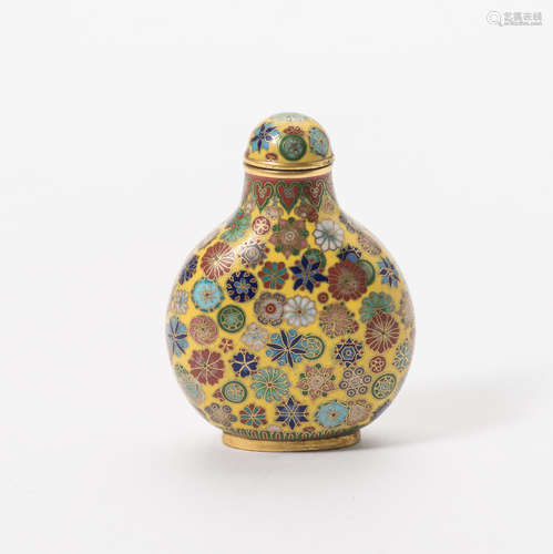 A Chinese yellow-ground cloissoné and gilt snuff bottle