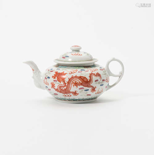 A Chinese famille rose 'dragon and phoenix' teapot and cover