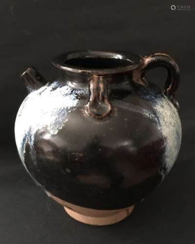 Song D., A Black Glaze Pot